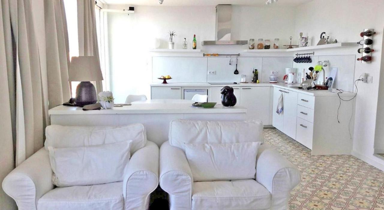 Breathtaking Costabrava Seaview Apartment 5M Beach - Casa Artevida Roses Bagian luar foto