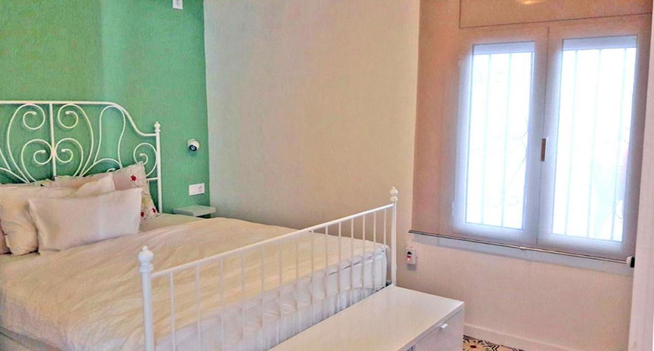 Breathtaking Costabrava Seaview Apartment 5M Beach - Casa Artevida Roses Bagian luar foto